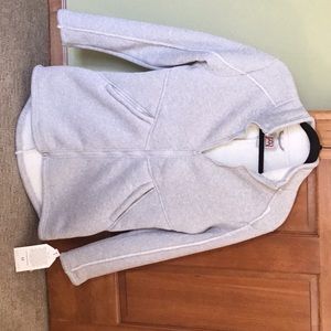 Avalanche NWT Ladies Medium Fleece Coat